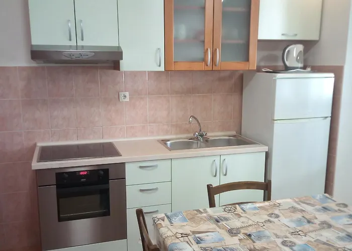 With Parking Space Rovanjska, Paklenica - 24348 Apartment *