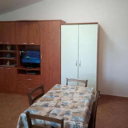 Апартаменты With Parking Space Rovanjska, Paklenica - 24348