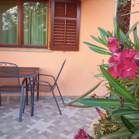 With Parking Space Rovanjska, Paklenica - 24348 Ясенице