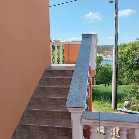 With Parking Space Rovanjska, Paklenica - 24348 Jasenice (Zadar)